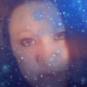 Meet your Posher, Gloria